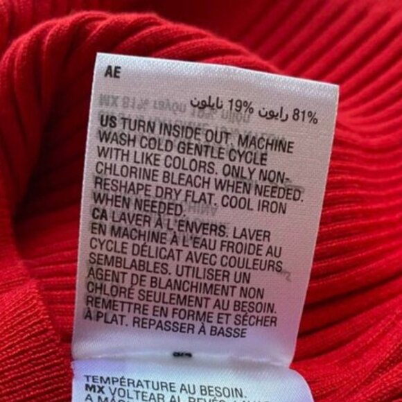 2 for $20 JM Collection Red Ribbed Turtleneck Sweater Large Button-Sleeve Accent - Picture 13 of 15